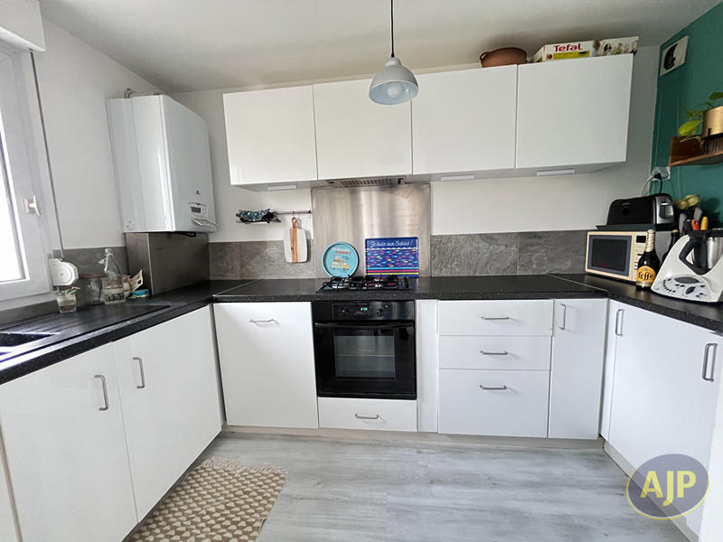 Appartement - 64 m² - 3 pièces