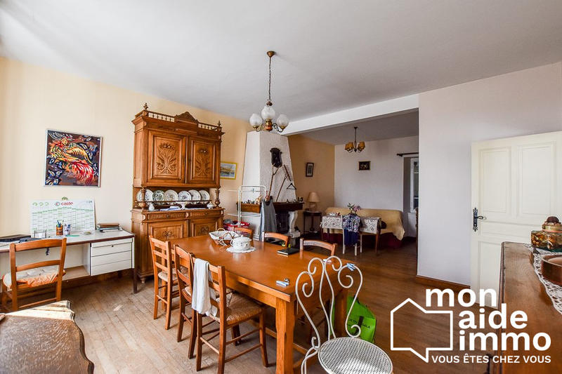 Maison ancienne - 111 m² - 7 pièces