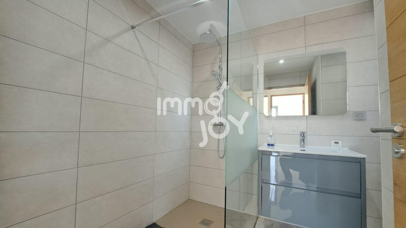 Villa - 130 m² - 5 pièces