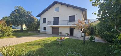 Maison - 174 m² - 7 pièces