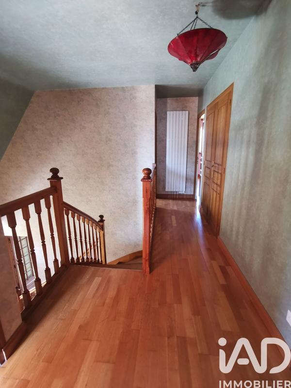 Maison - 137 m² - 6 pièces