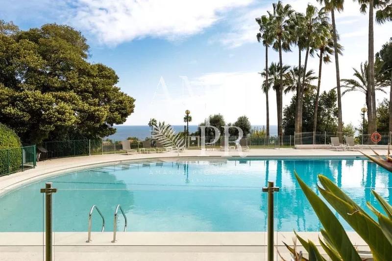 Appartement - 181 m² - 4 pièces