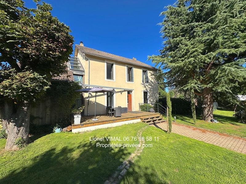 Maison - 170 m² - 5 pièces