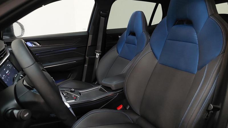 Lynk &amp; Co 01 1.5 261ch Hybride Rechargeable