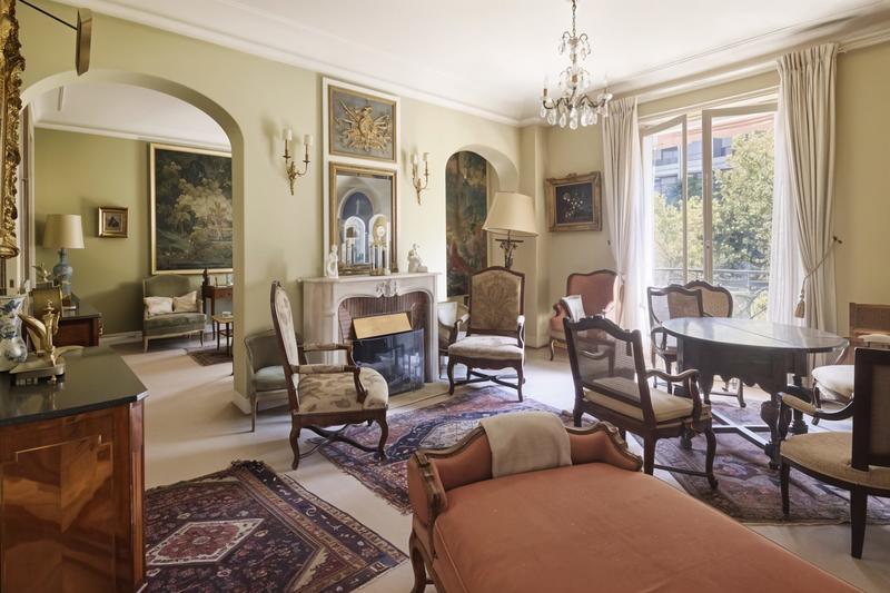 Appartement - 127 m² - 4 pièces