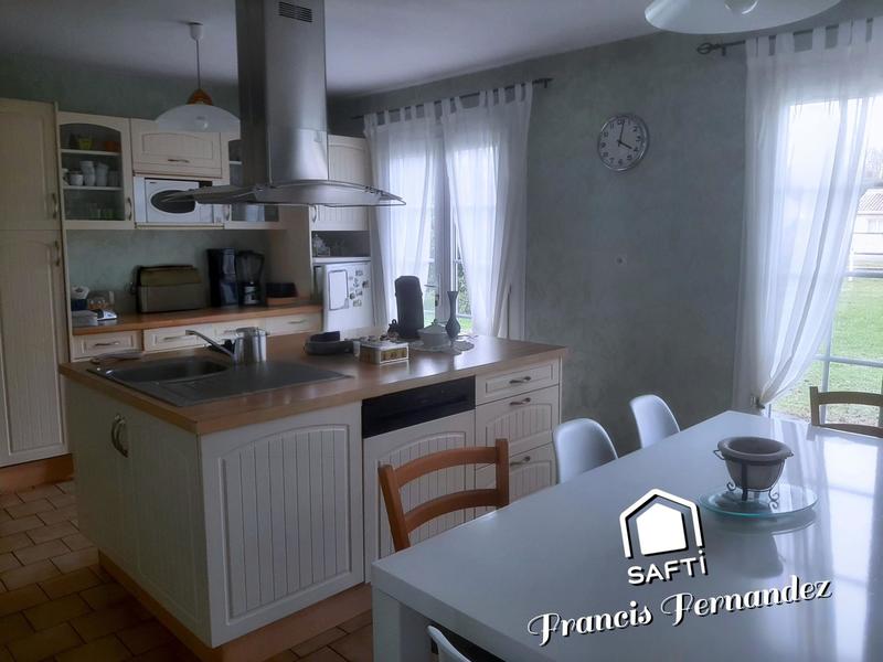 Maison - 102 m² - 5 pièces