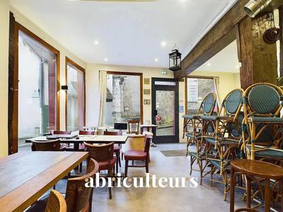 Local commercial - 152 m²