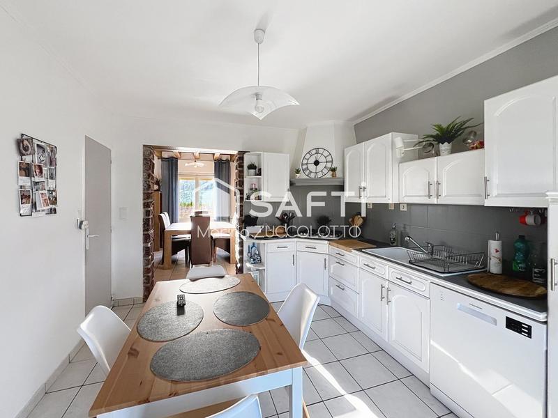 Maison - 137 m² - 5 pièces