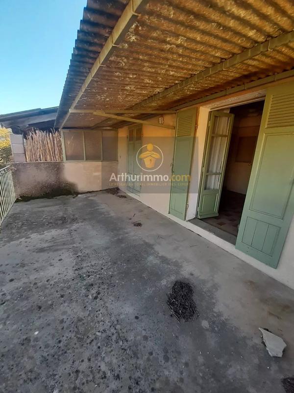 Maison - 181 m² - 3 pièces