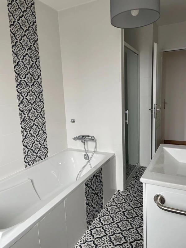 Maison - 88 m² - 4 pièces