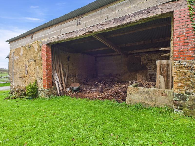 Maison - 111 m² - 6 pièces