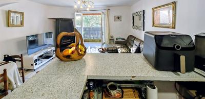 Appartement ancien - 62 m² - 3 pièces