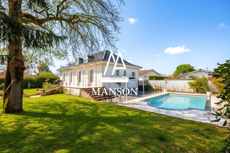 Maison ancienne - 250 m² - 10 pièces