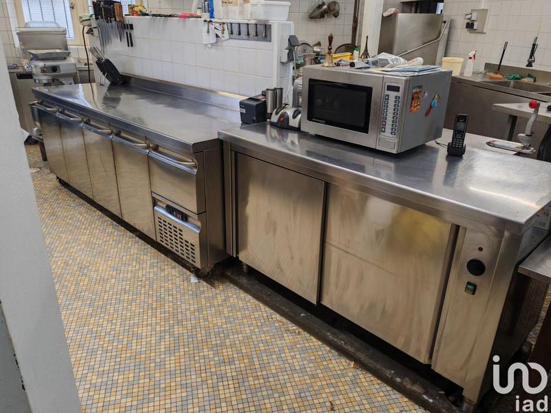 Local commercial - 1 465 m²