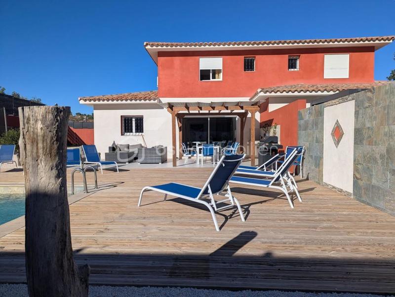 Maison - 115 m² - 4 pièces