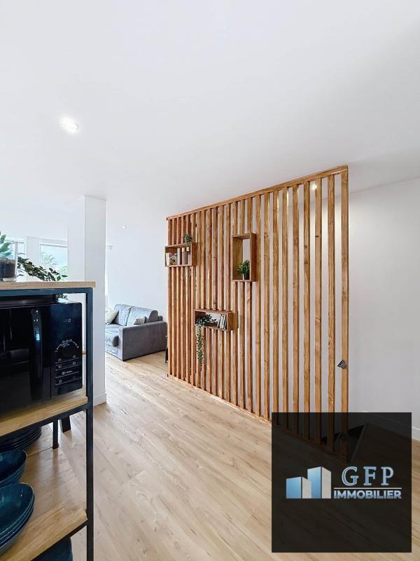 Appartement - 81 m² - 4 pièces