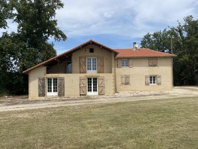 Maison de campagne - 266 m² - 7 pièces