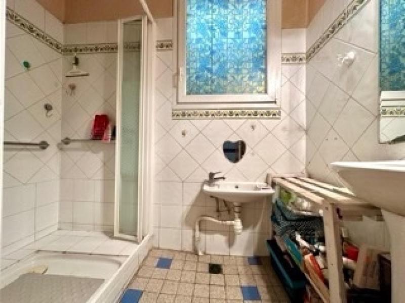 Maison - 253 m² - 8 pièces