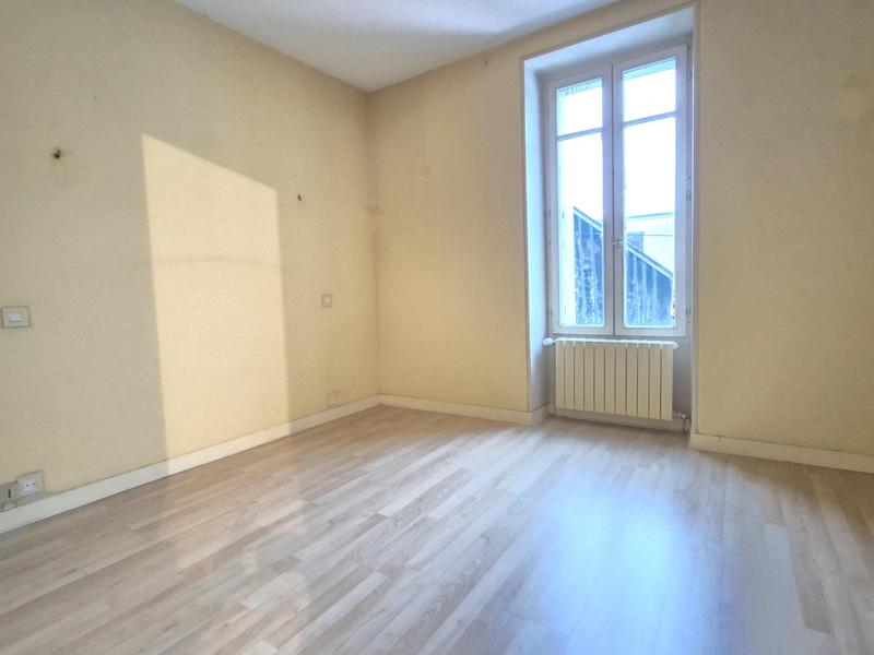 Maison ancienne - 127 m² - 8 pièces