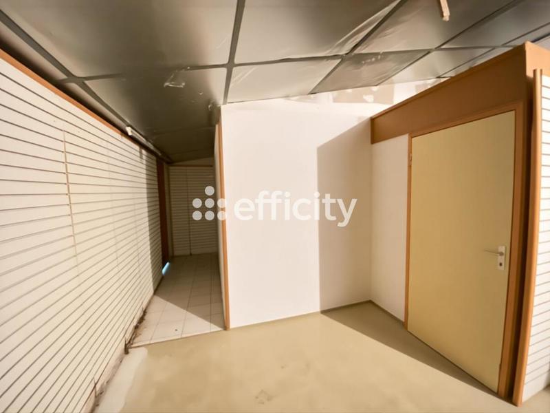 Appartement - 198 m² - 10 pièces