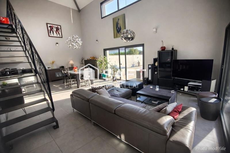 Maison - 165 m² - 7 pièces