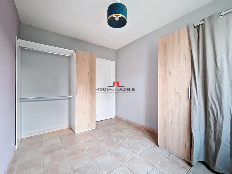 Maison traditionnelle - 83 m² - 4 pièces