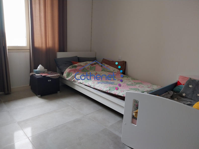 Villa - 100 m² - 5 pièces