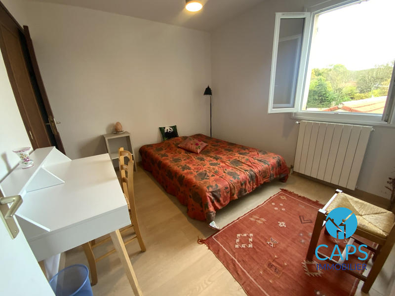 Maison - 176 m² - 8 pièces