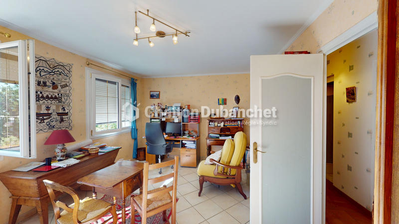 Maison - 121 m² - 5 pièces