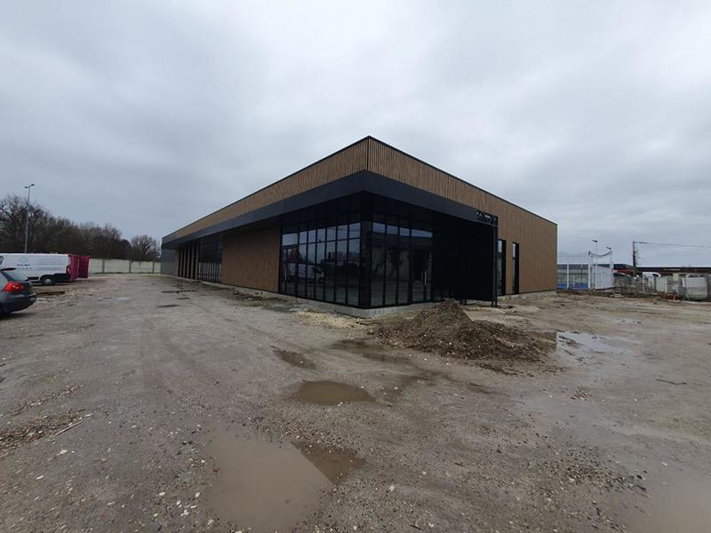 Local commercial - 350 m²