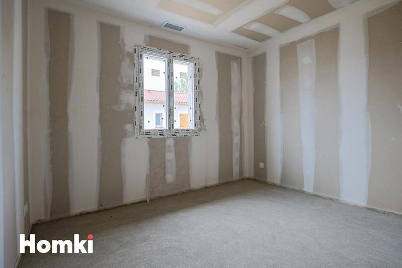 Maison - 97 m² - 4 pièces