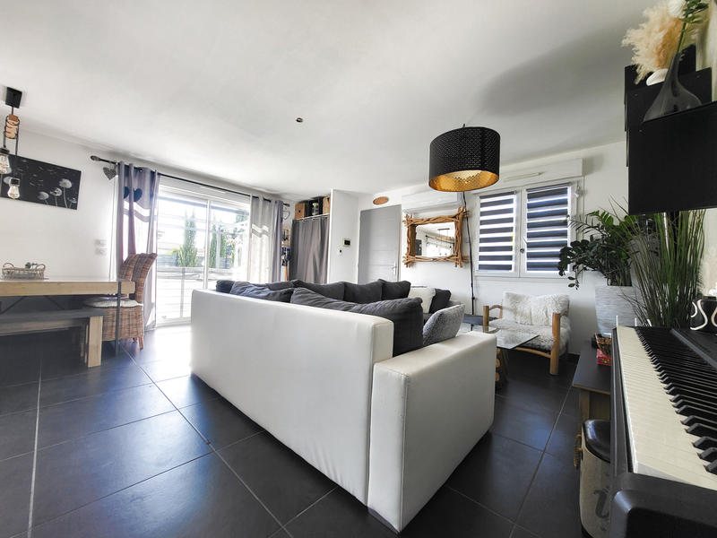 Villa - 124 m² - 6 pièces