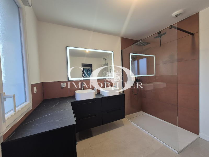 Maison - 123 m² - 5 pièces