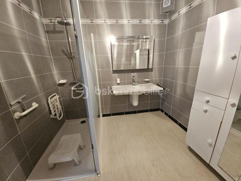 Appartement - 144 m² - 5 pièces