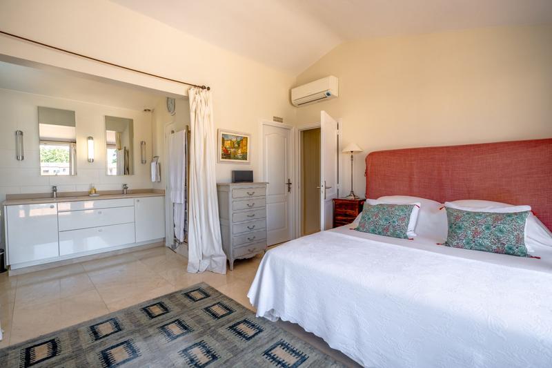 Maison - 161 m² - 7 pièces