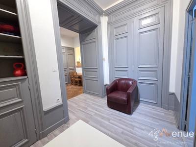 Appartement - 79 m² - 3 pièces