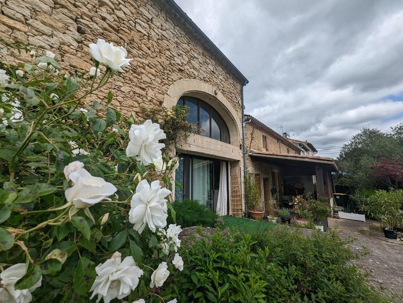 Maison - 290 m² - 10 pièces