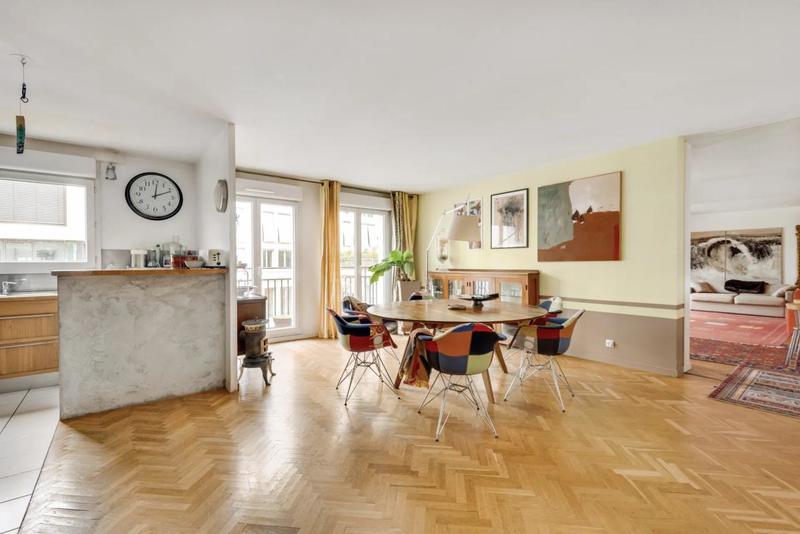 Appartement - 158 m² - 6 pièces