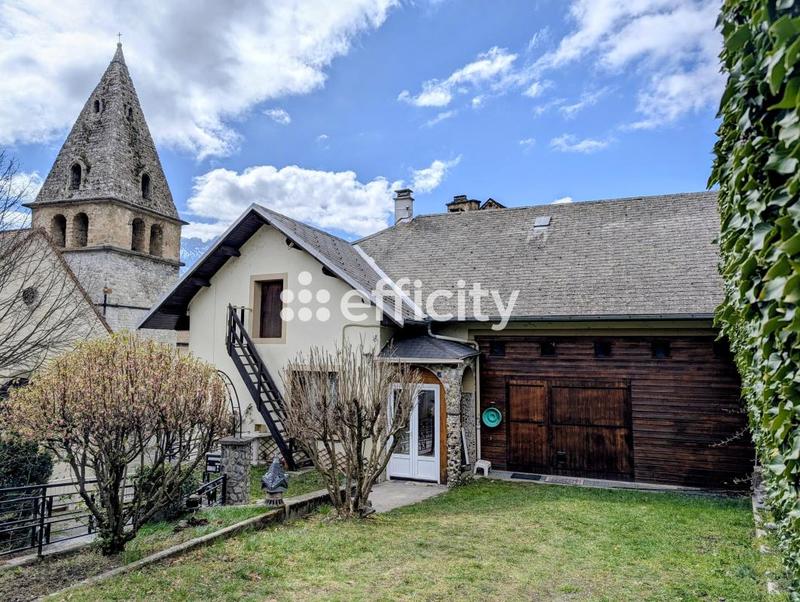 Maison - 94 m² - 5 pièces