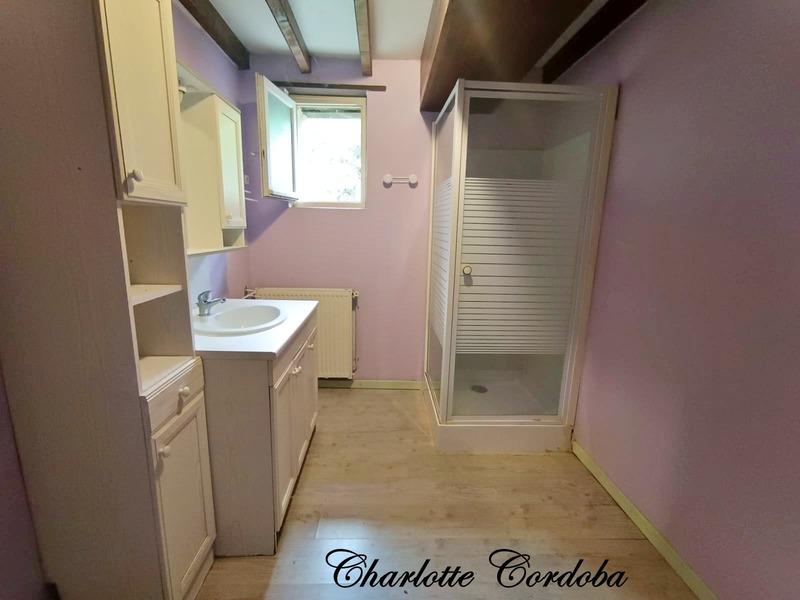 Propriété - 404 m² - 20 pièces