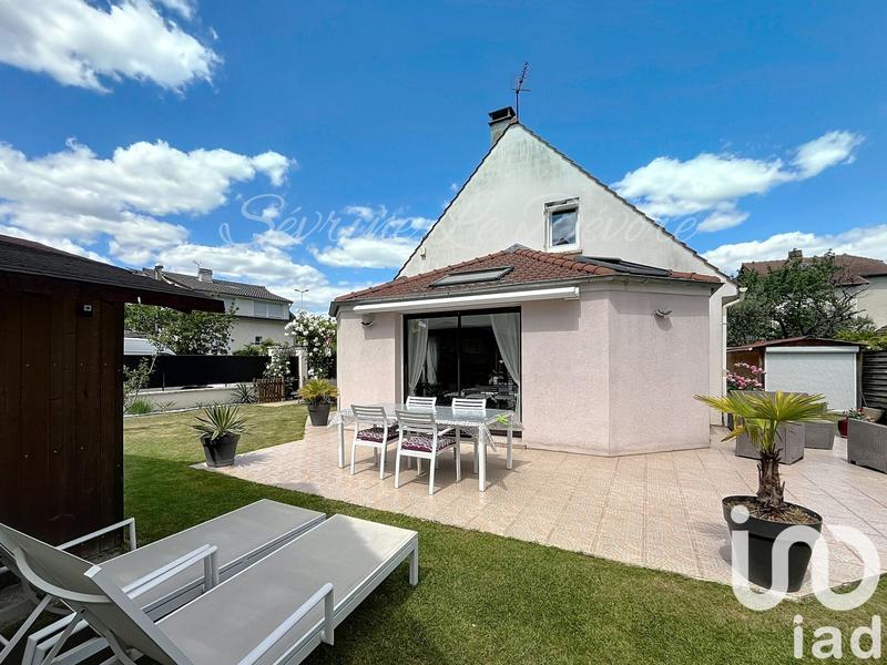 Maison - 139 m² - 7 pièces