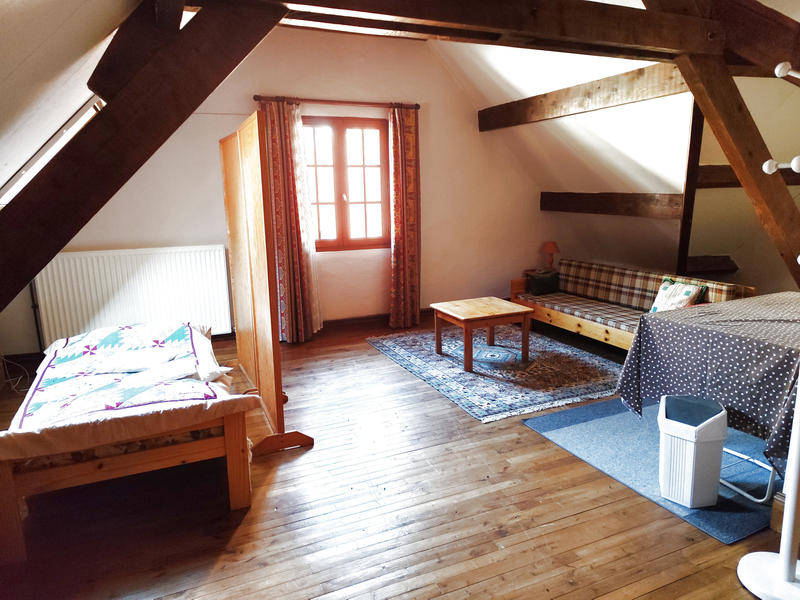 Maison - 640 m² - 15 pièces