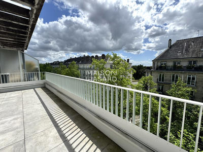 Duplex - 155 m² - 5 pièces