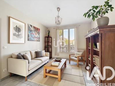 Maison - 86 m² - 4 pièces