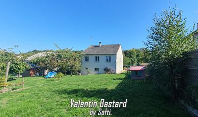 Maison - 84 m² - 5 pièces