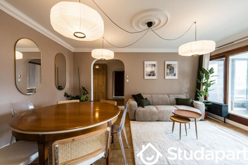 Chambre - 12 m² - 1 pièce