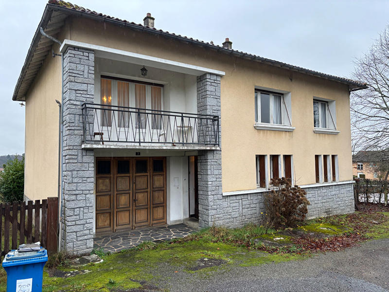 Maison - 126 m² - 8 pièces