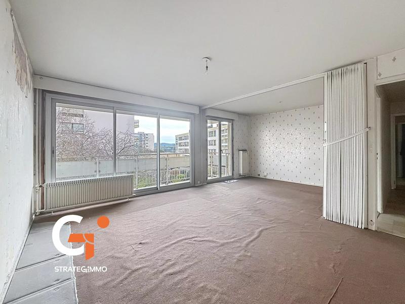 Appartement - 82 m² - 4 pièces