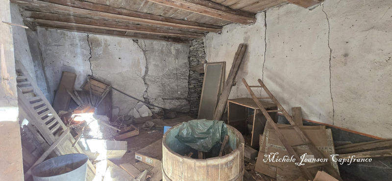 Grange - 100 m² - 5 pièces