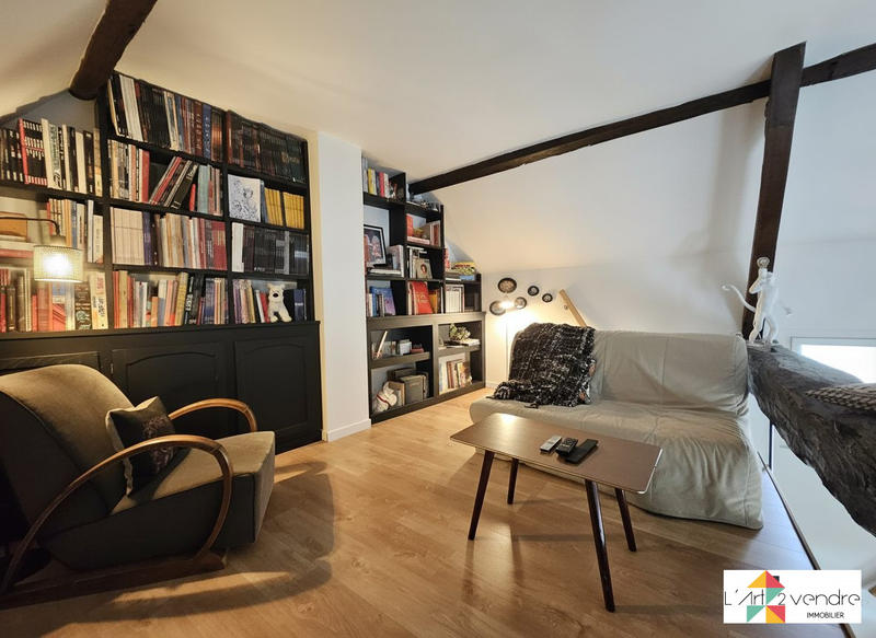 Maison - 156 m² - 8 pièces